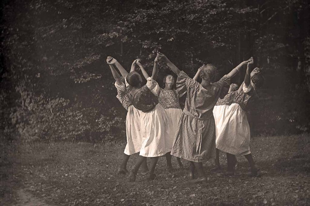 Naturfreundejugend Kassel Volkstanz ca. 1922