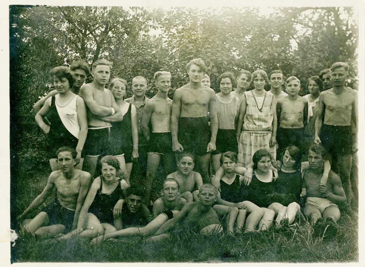 NF Egelsbach Juni 1930 im Schwimmbad Langen (Copy)
