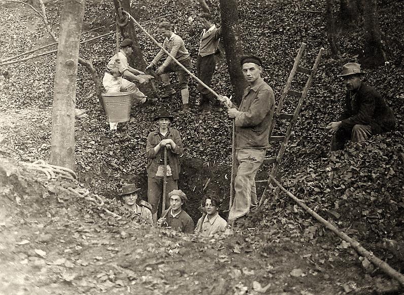 NF Egelsbach Vorbereitung des Baugrunds für NF Haus in der Steinkaut Ende 1931 (1) (Copy)
