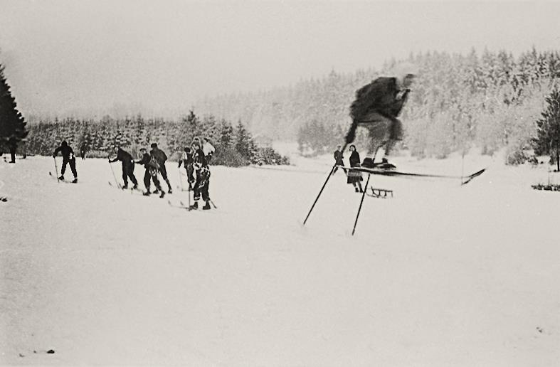 NF Ffm F Raabe im Sprung Taunus 1 Februar 1931 Heinrich Fischer (Copy)