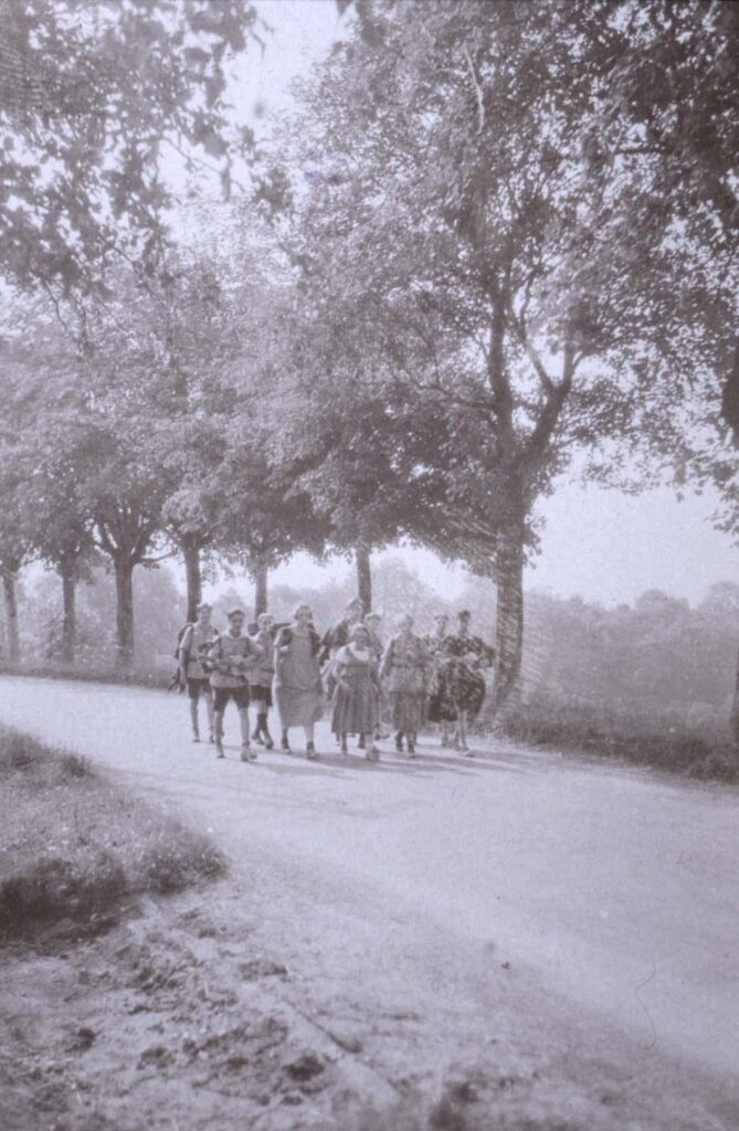 NF Langen vermutlich, Singen Ferienfahrt in den Schwarzwald 17 23 Juli 1927neu (Copy)