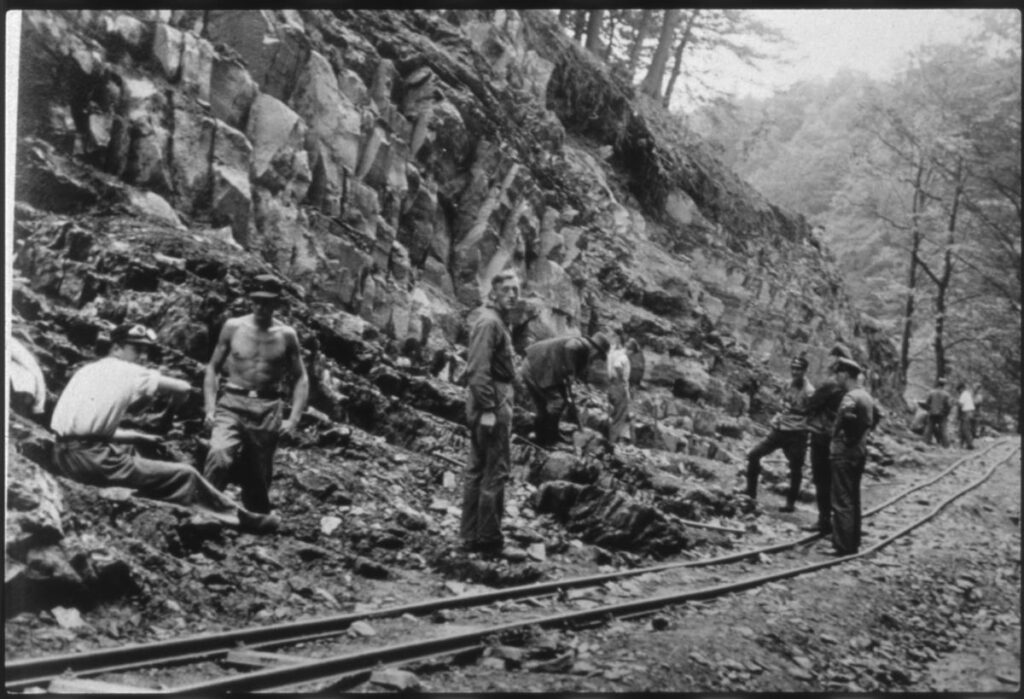 NF Mühlheim Exkursion in die Steinbrüche Rocke (Copy)