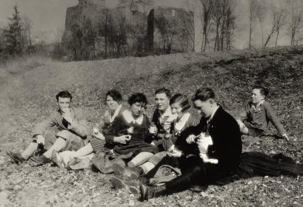 NF Mühlheim bei der Ruine Frankenstein, Odenwald 1931 Mirkes (Copy)