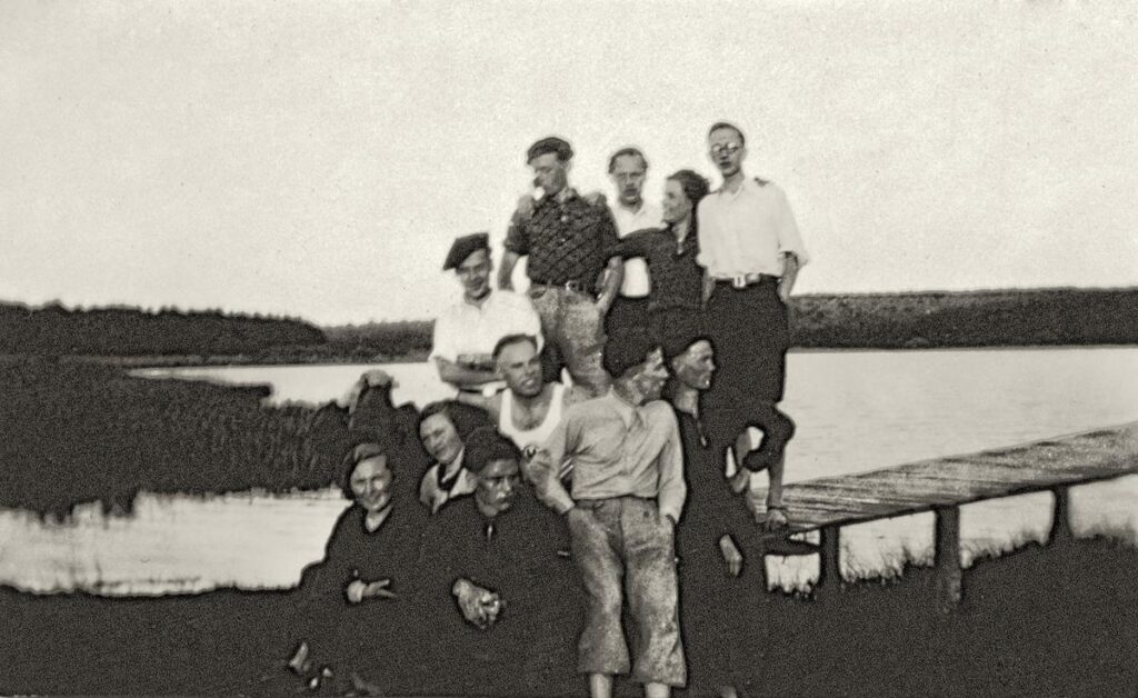 NF Mühlheim im Widerstand A Mirkes mit ex Offenbacher NF 1934 (Copy)
