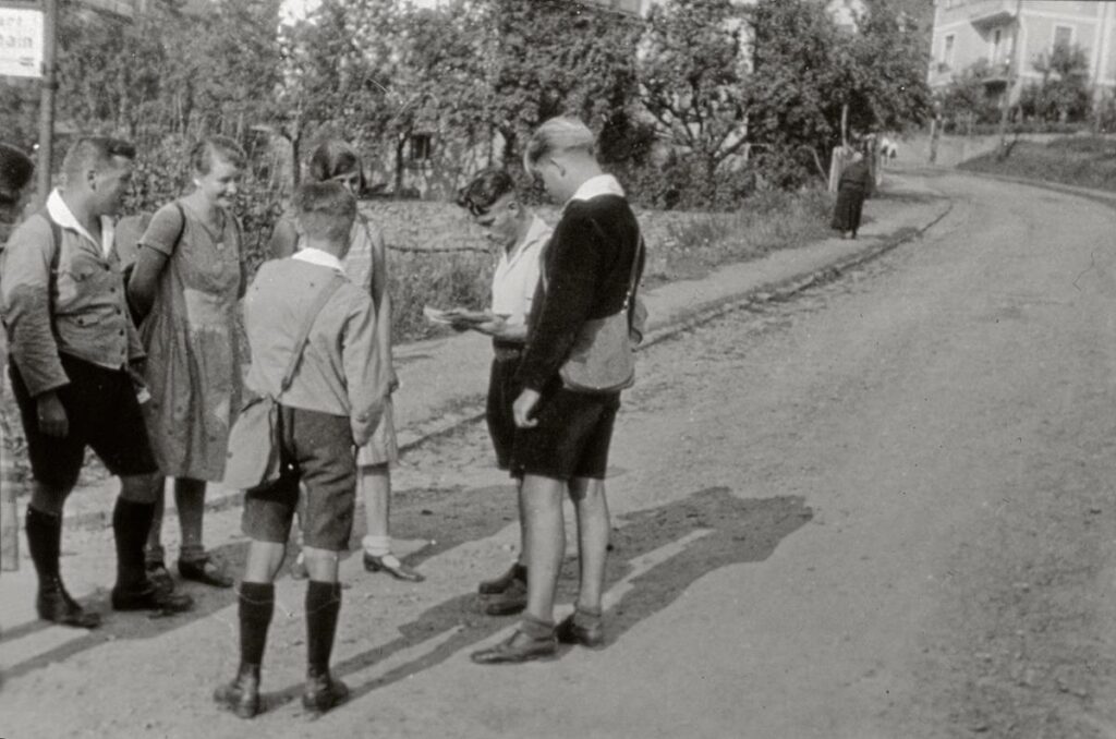 NF Mühlheim vor Eppstein 1929 F Dahlheimer,Frau Moog, Ad Mirkes, unklar, Fritz Kadner, Hermann Sick (Copy)