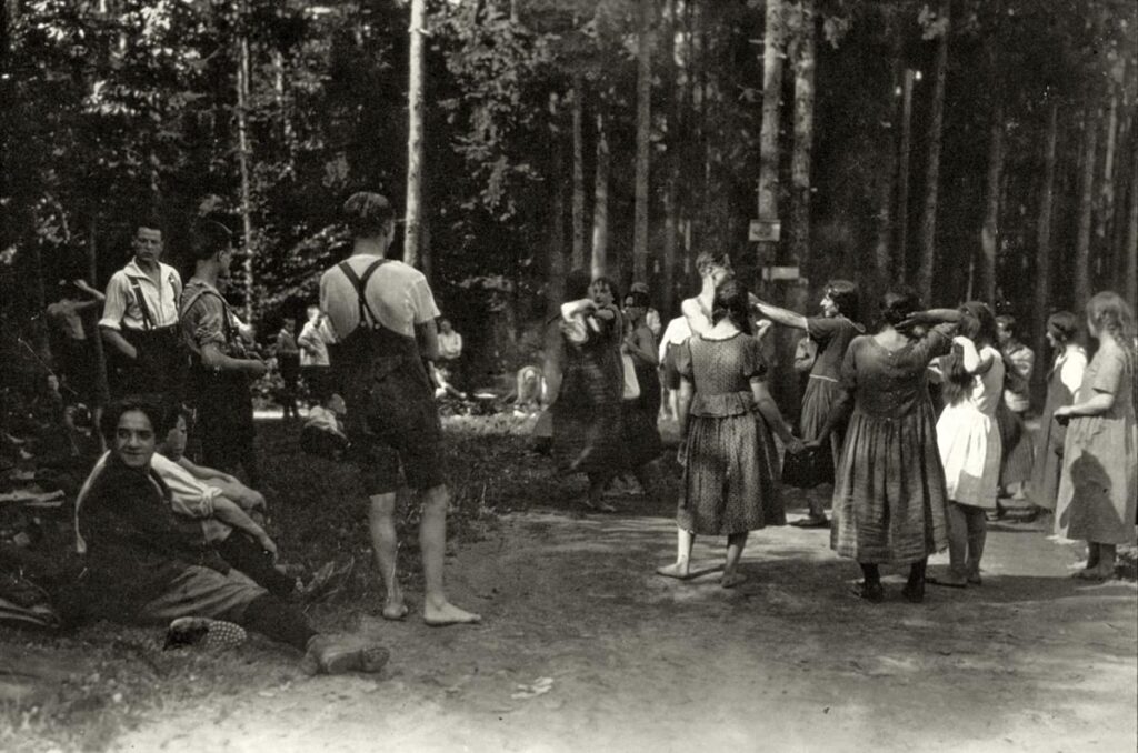 NF Offenbach Sternwanderung zum Hahnenkamm Spessart September 1924 (Copy)