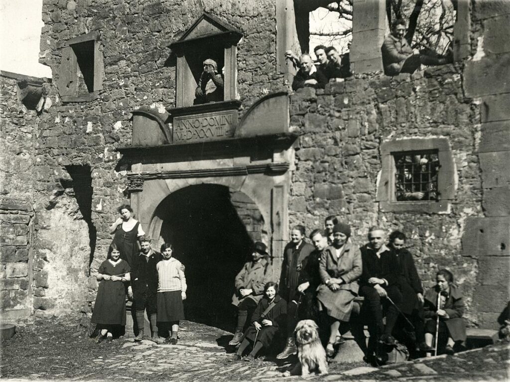 Naturfreunde Darmstadt Gruppenbild wo unklar ca 1927 (Copy)