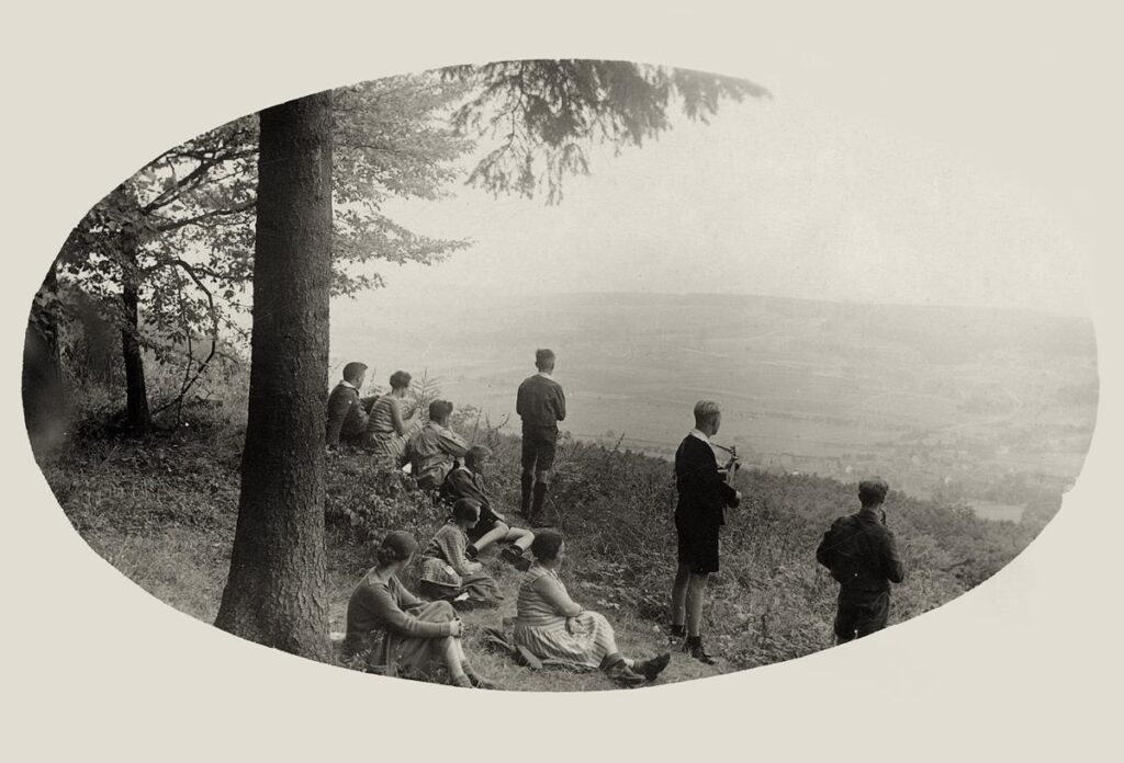 Naturfreunde Mühlheim Wanderung zum Glauberghaus 1929 (Copy)