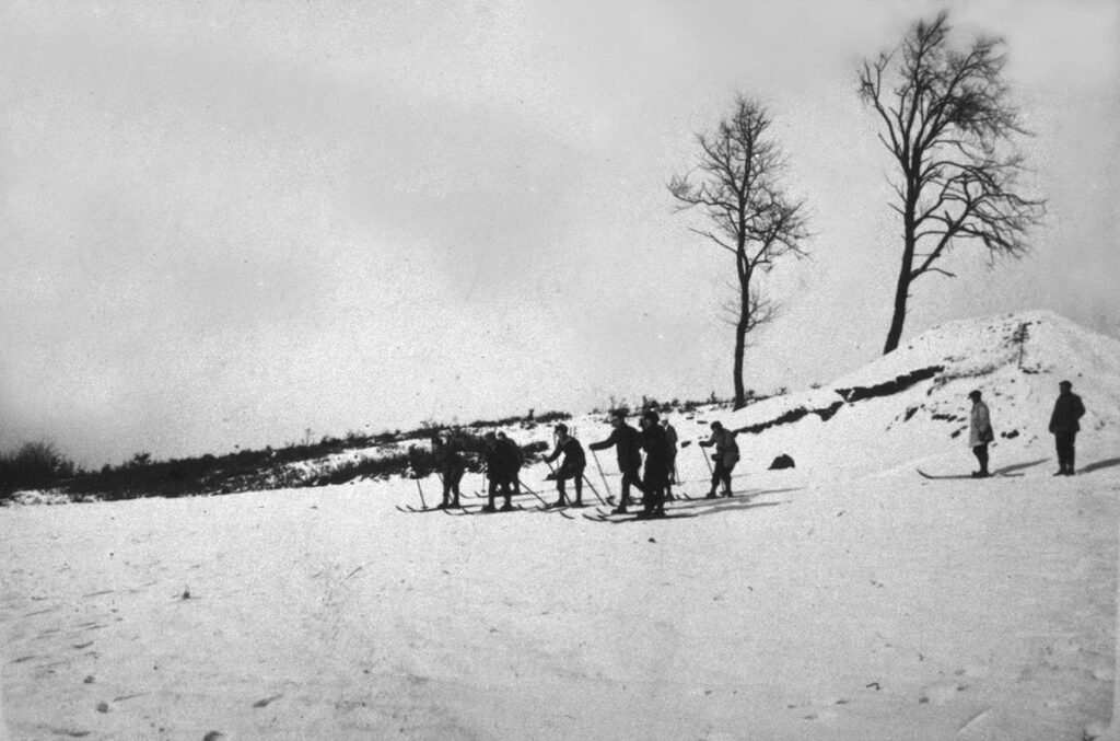 Naturfreunde Offenbach Weihnachten 1926, Vielbrunner Höhe (Copy)