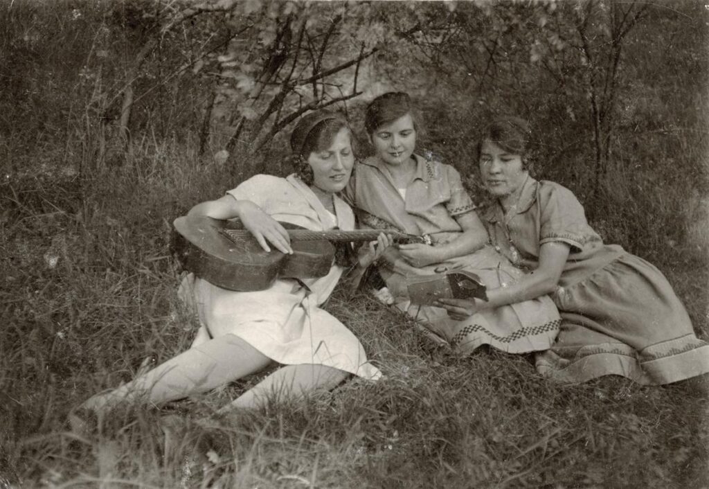 Naturfreunde Wetzlar Hästes doch gelosse ca 1927 (Copy)