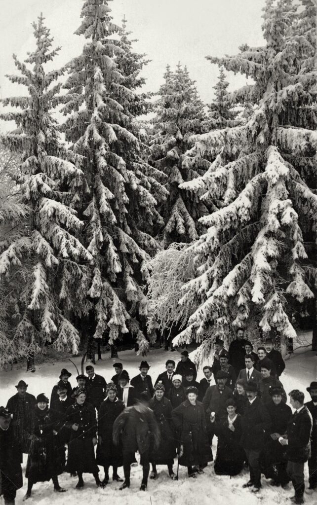 Naturfreunde die Ortsgruppen Marburg Gießen, Wetzlar am Dürnberg 12 12 1920 (Copy)