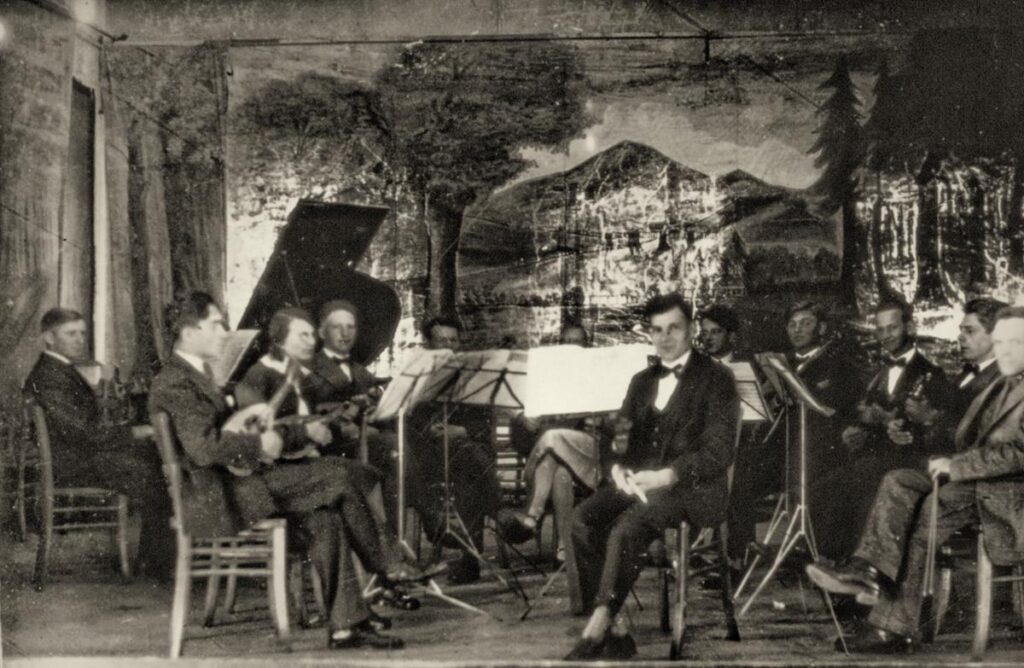 OG Egelsbach Musikgruppe, Ende der 20er (Copy)