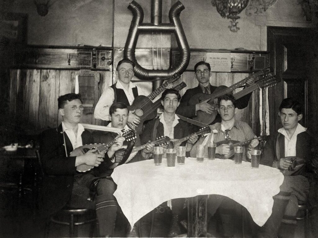 OG Egelsbach sehr frühes NF Foto aus 1920 § Gründungsmitglieder waren Juden (Copy)
