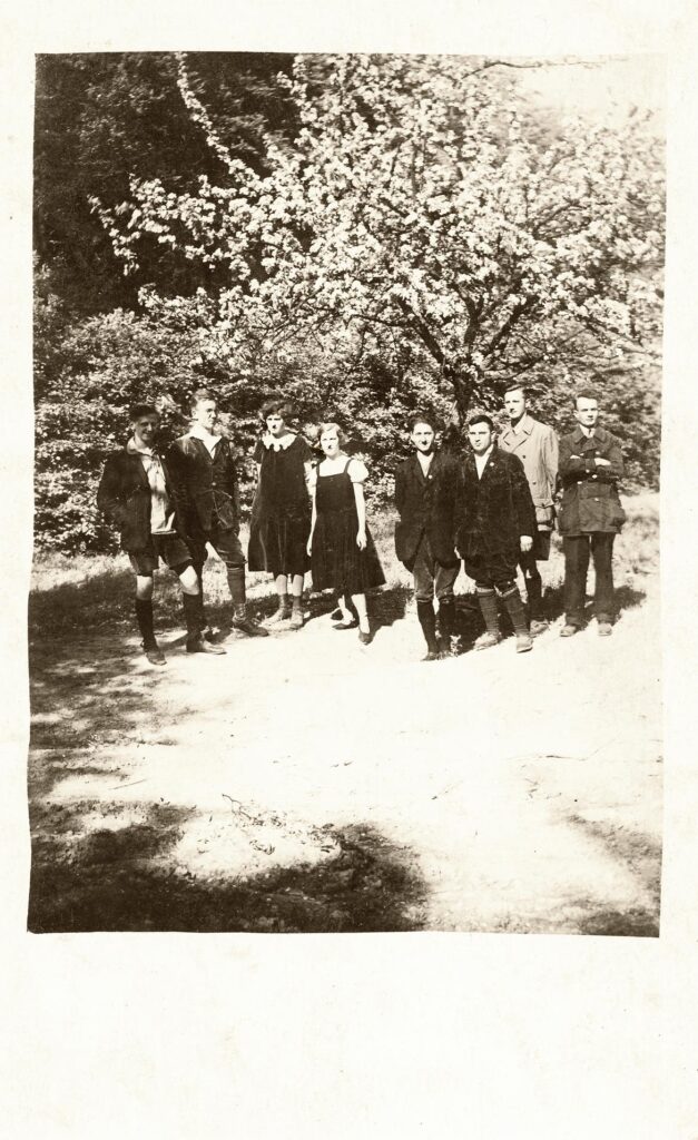 Gaujugendleitung des Gaues Mittelrhein Main 21. 22. Mai 1927 Treffen auf dem Mainzer Haus (Copy)