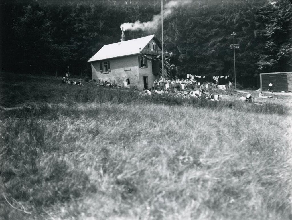 Kinderfest am Homburger NFH ca 1927 Glasplatte aus NF Archiv (Copy)