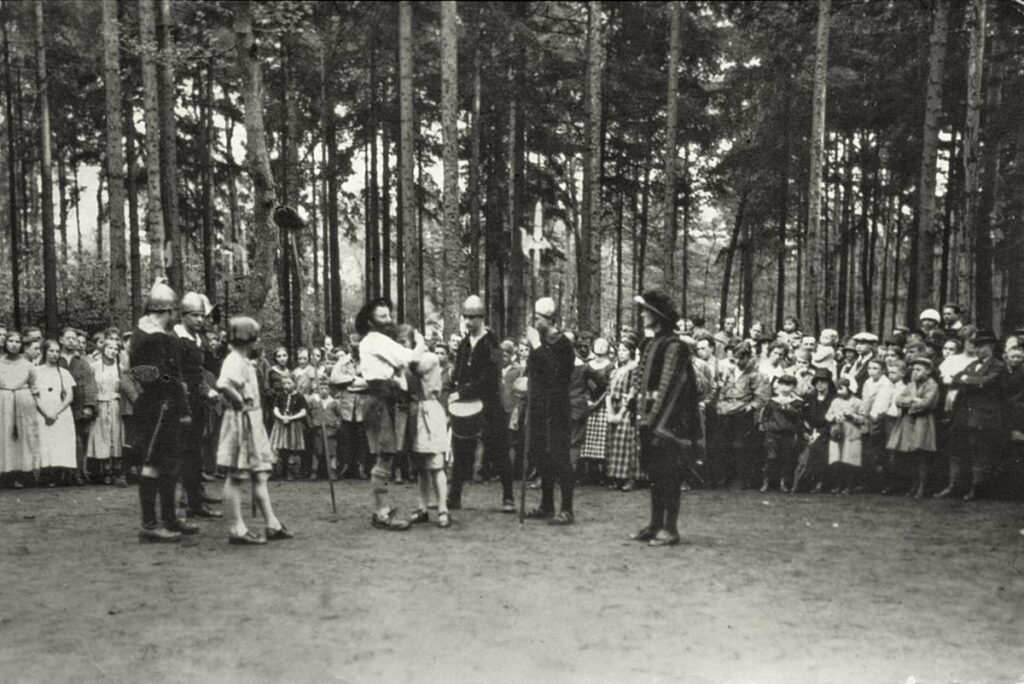 NF Offenbach Gaujugendtag 1924 im Waldheim OF Urner Tellspiel (Copy) (Copy)
