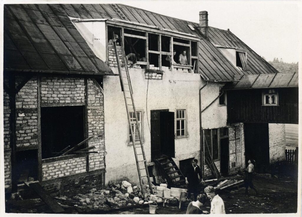 NFH Oberreifenberg Baumaßnahmen nach Übernahme der Haarnadelfabrik 1930 (Copy)