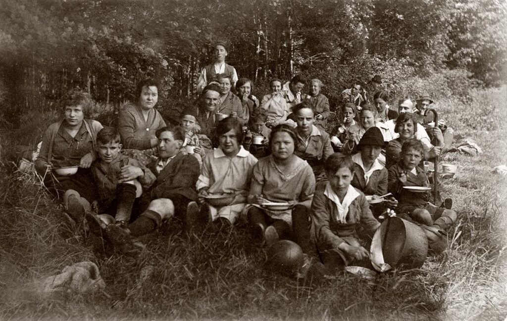 Naturfreunde Vilbel Rast ca 1927 (Copy)