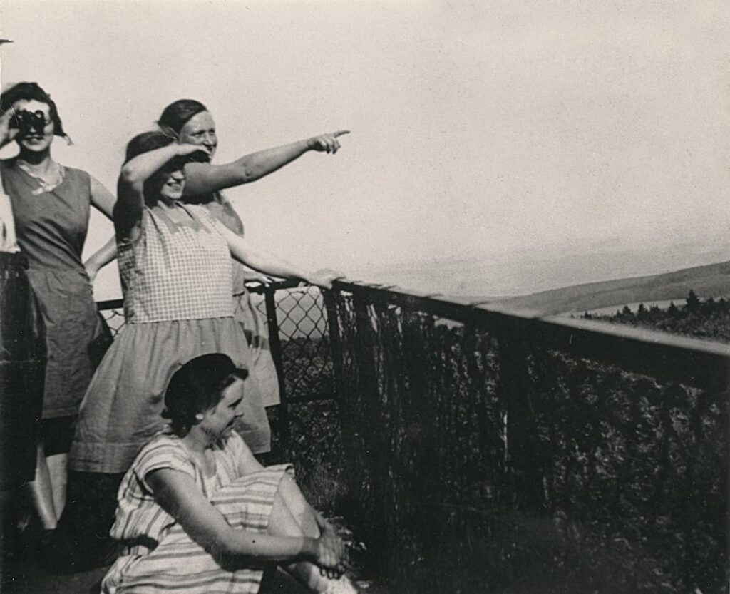 Vilbeler NFJ auf dem Taufsteinturm Pfingsten 1931 (Copy)